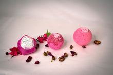 Load image into Gallery viewer, Luxurious Rose Bath Bomb